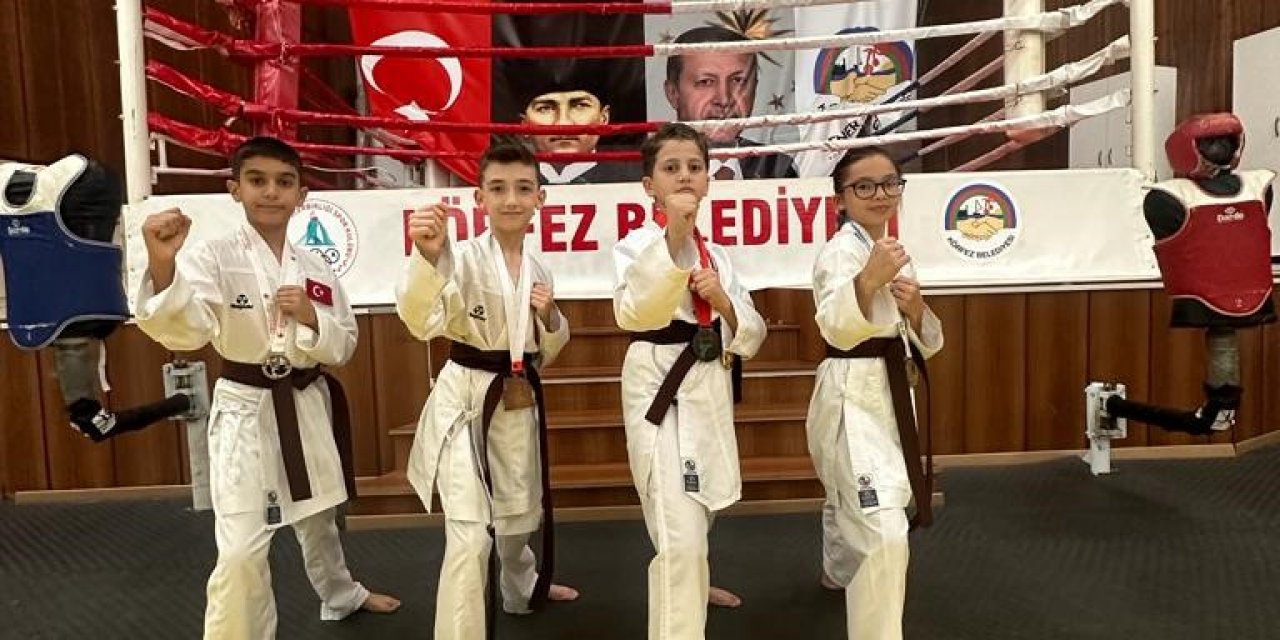 Başarılı sporcular yetiştiriyoruz