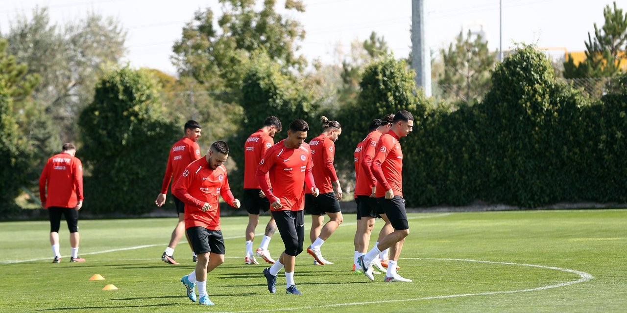 Milliler, Letonya maçı hazırlıklarını tamamladı