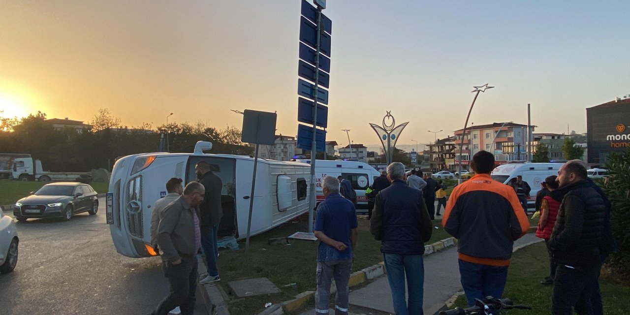 Kocaeli'de feci kaza: 11 yaralı