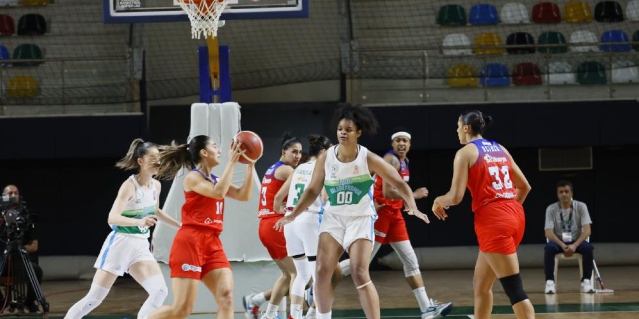 İzmit Belediyespor BOTAŞ’ı  mağlup etti