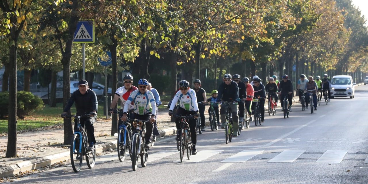 Pedallar Cumhuriyet için çevrildi