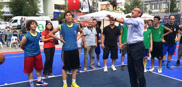 Sokak basketbolu başlıyor