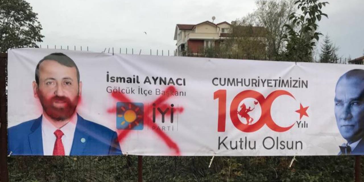 İsmail Aynacı’nın afişine saldırı!