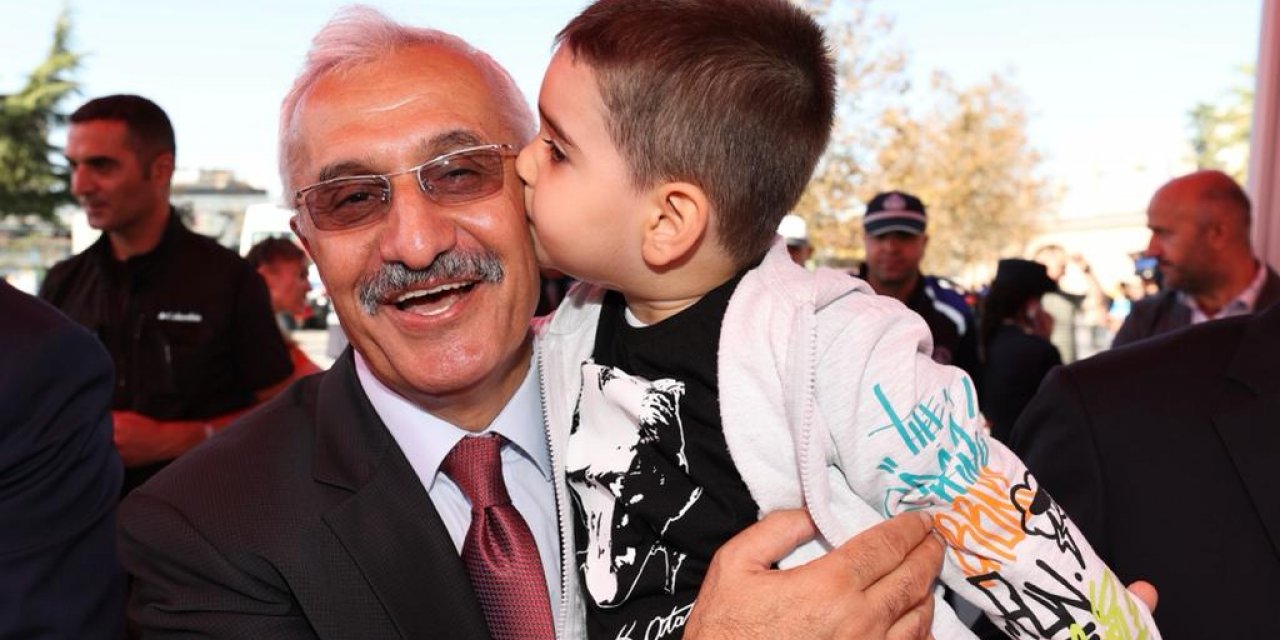 Cumhuriyeti geleceğe  aktarmak milli ödevimizdir