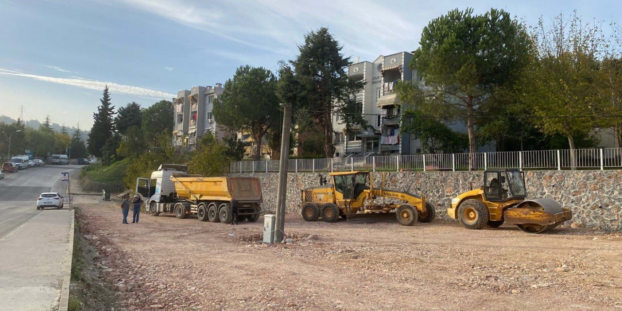 65 araçlık açık otopark