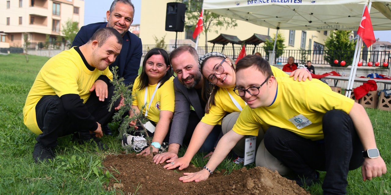 Derince'de fidanlar toprakla buluştu