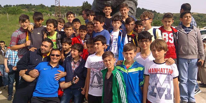 Birlikspor’dan şehitlerimize ziyaret