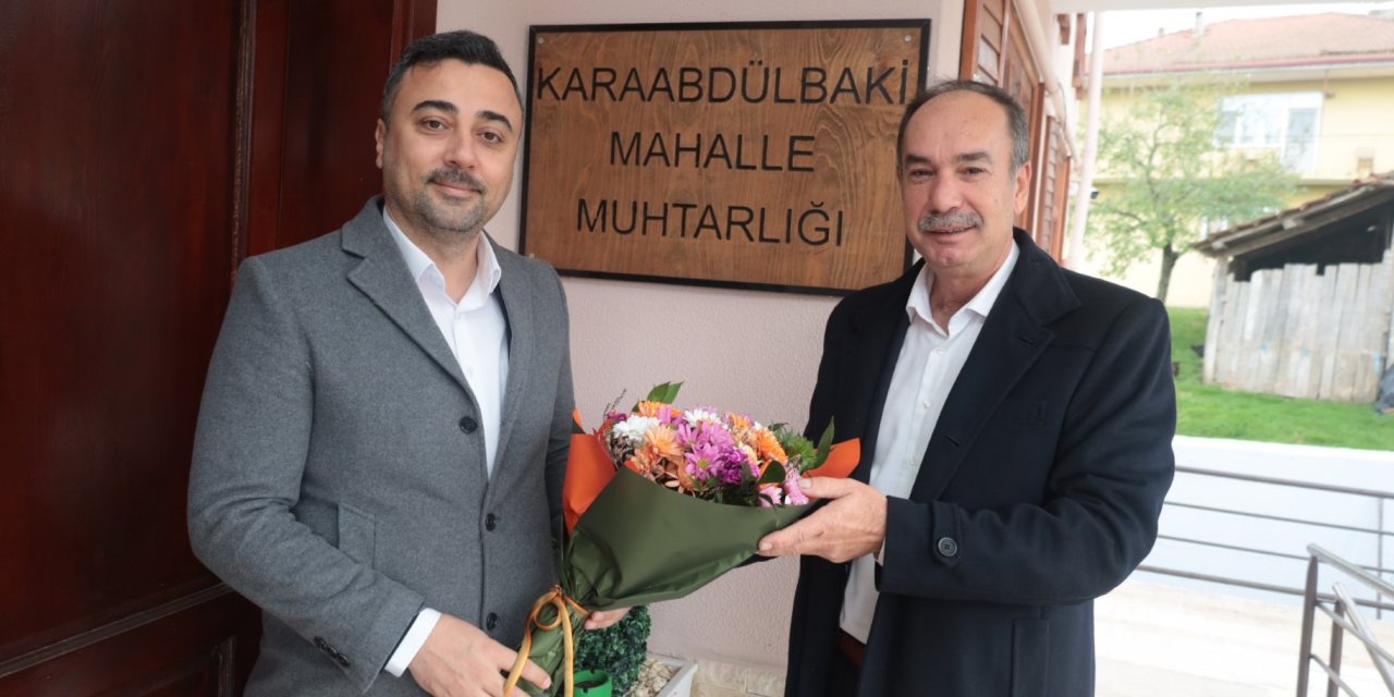 Öğretmen emeklisi muhtarlara ziyaret