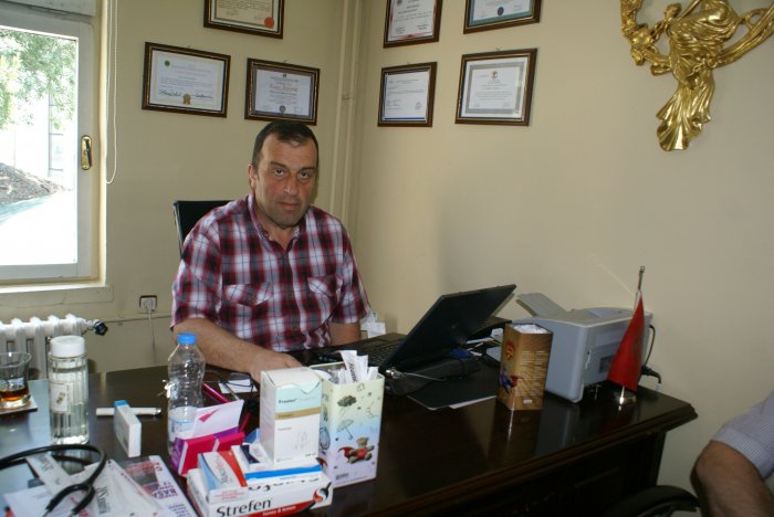 Eylem günü doktora saldırı!