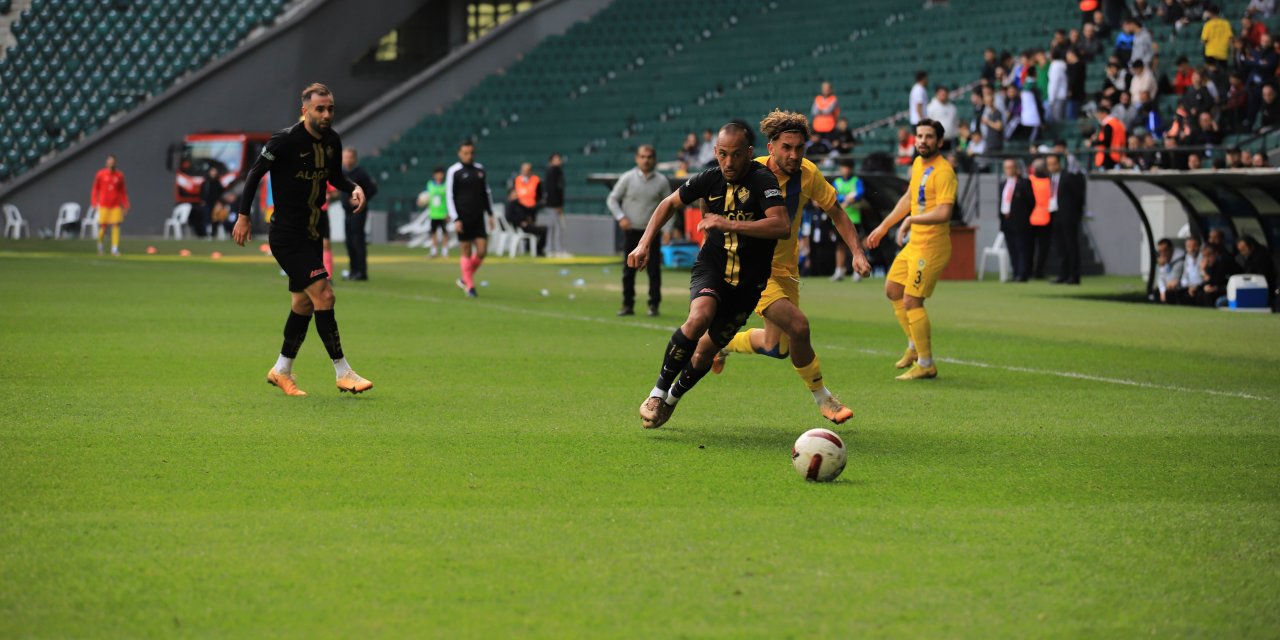 Belediye Derincespor: 0 - Iğdır FK: 3