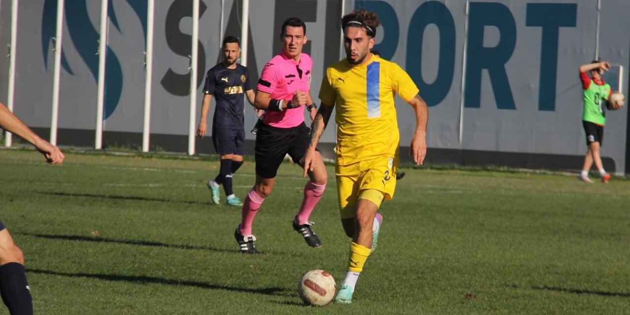 Belediye Derincespor: 2 - Menemen FK: 3
