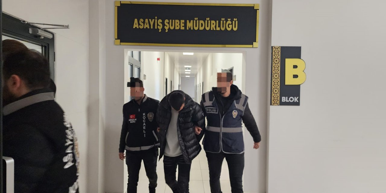 Akaryakıt istasyonunun kasasını patlatarak para çalan şüpheliler yakalandı