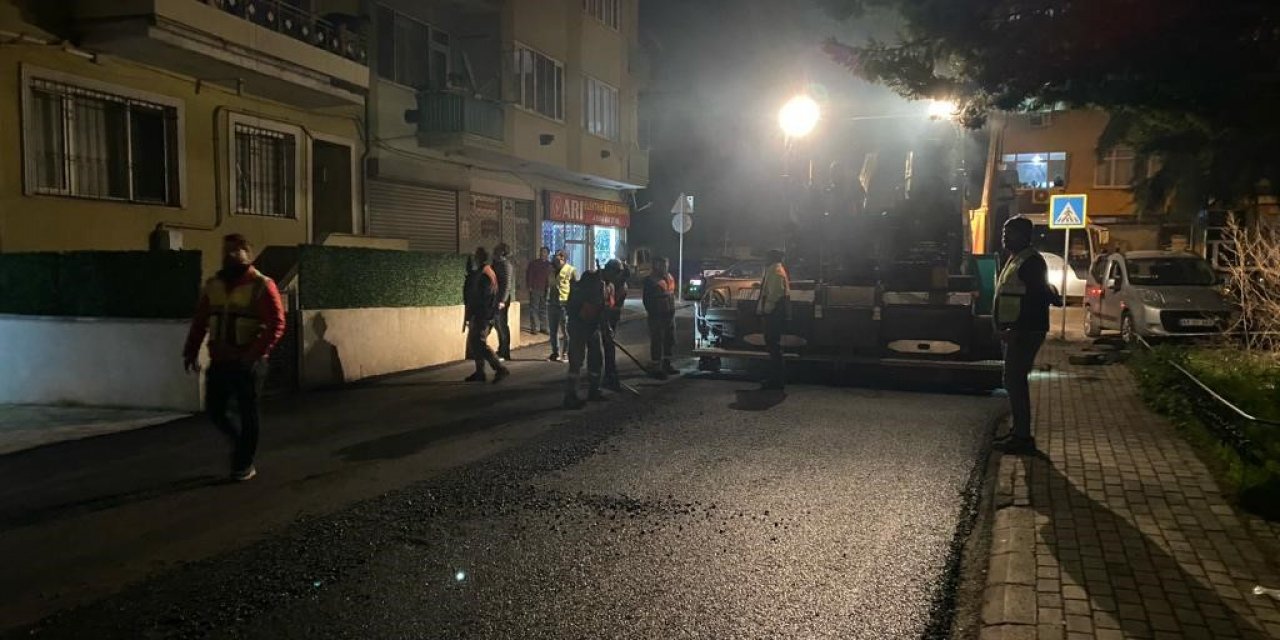 Kadıköy'de asfalt mesaisi