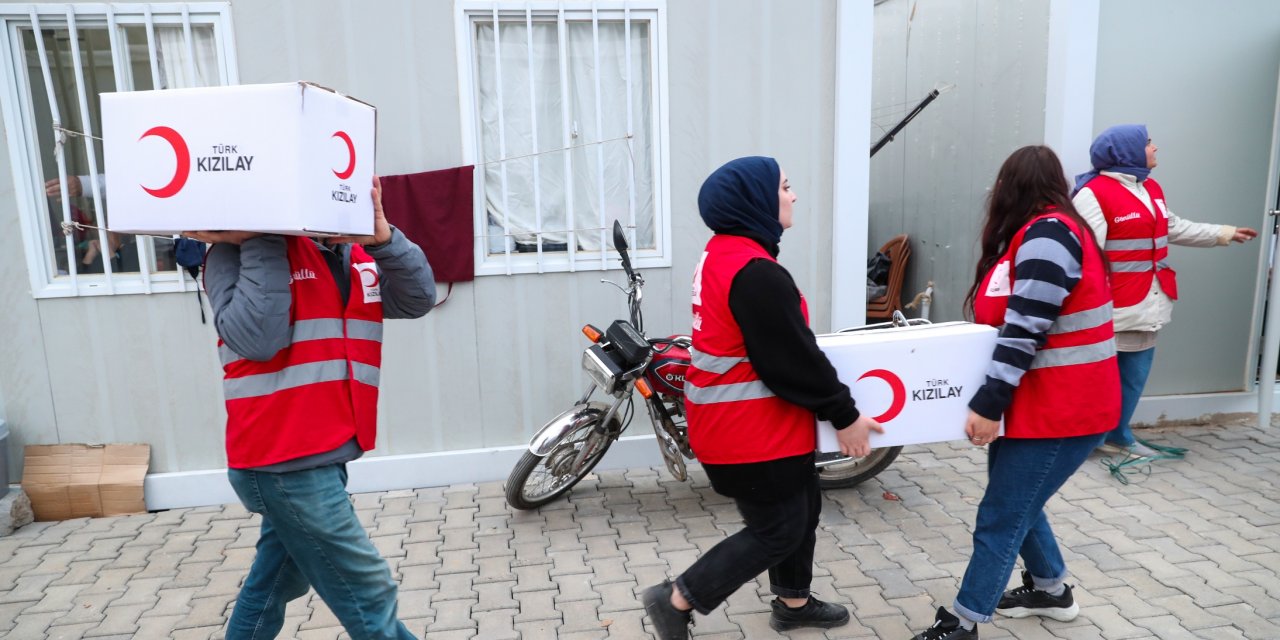 Kızılay’dan 1.2 milyon depremzedeye kış yardımı