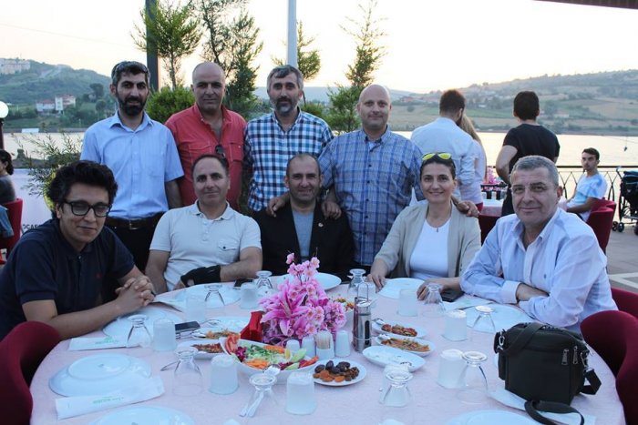 Gazeteciler Gölkay’da iftarda buluştu