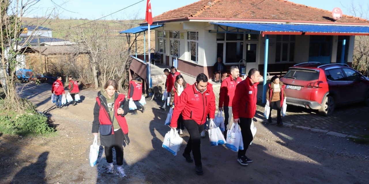 Ekipler köy köy gezerek talepleri dinliyor