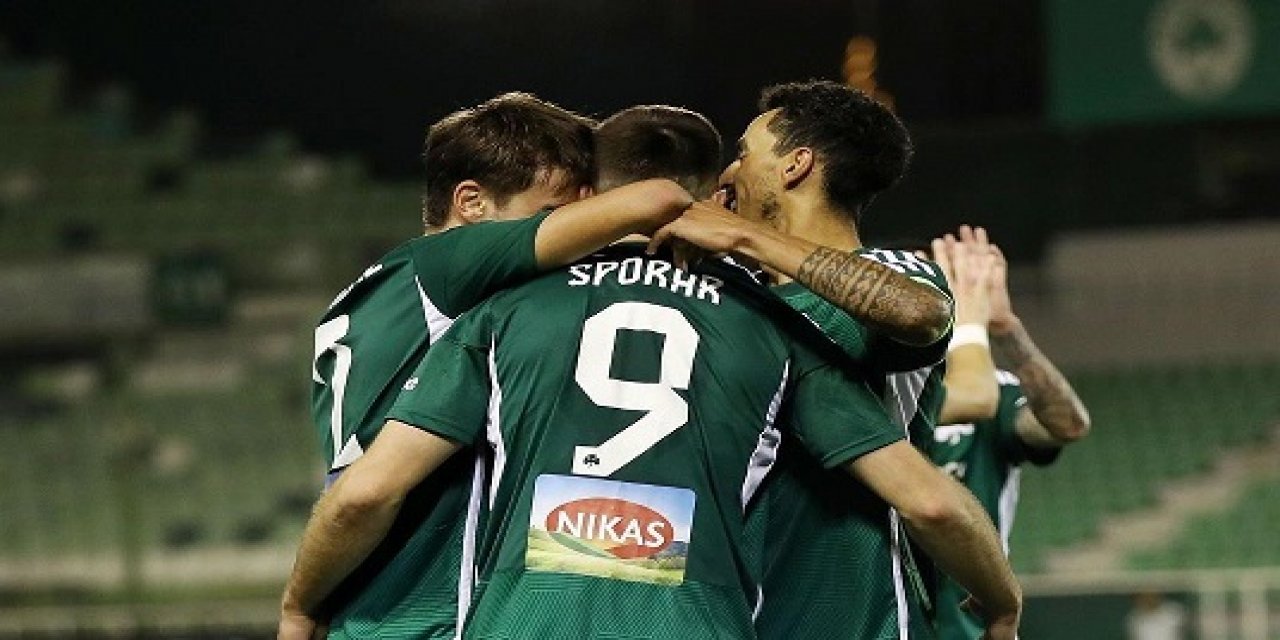 Terim'li Panathinaikos liderliğe yükseldi