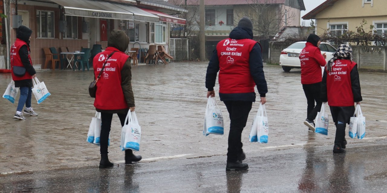 Çınar Ekibi soğuk günlerde de iş başında