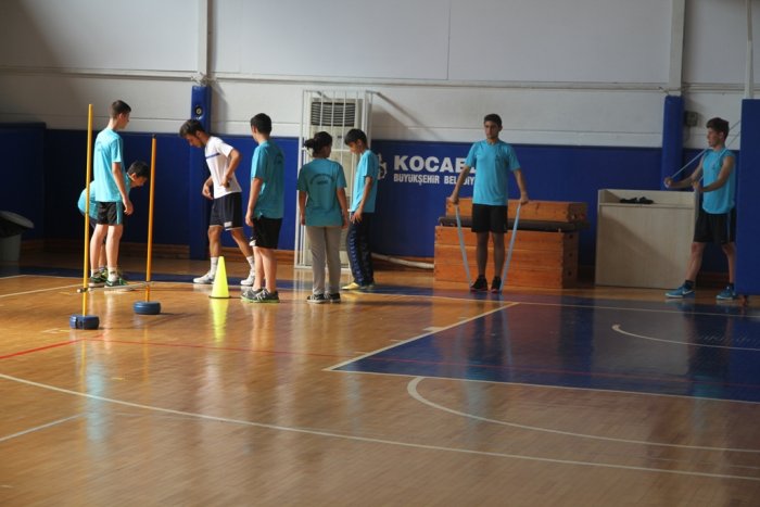 Sınavlara girecek öğrenciler için hazırlık kursu