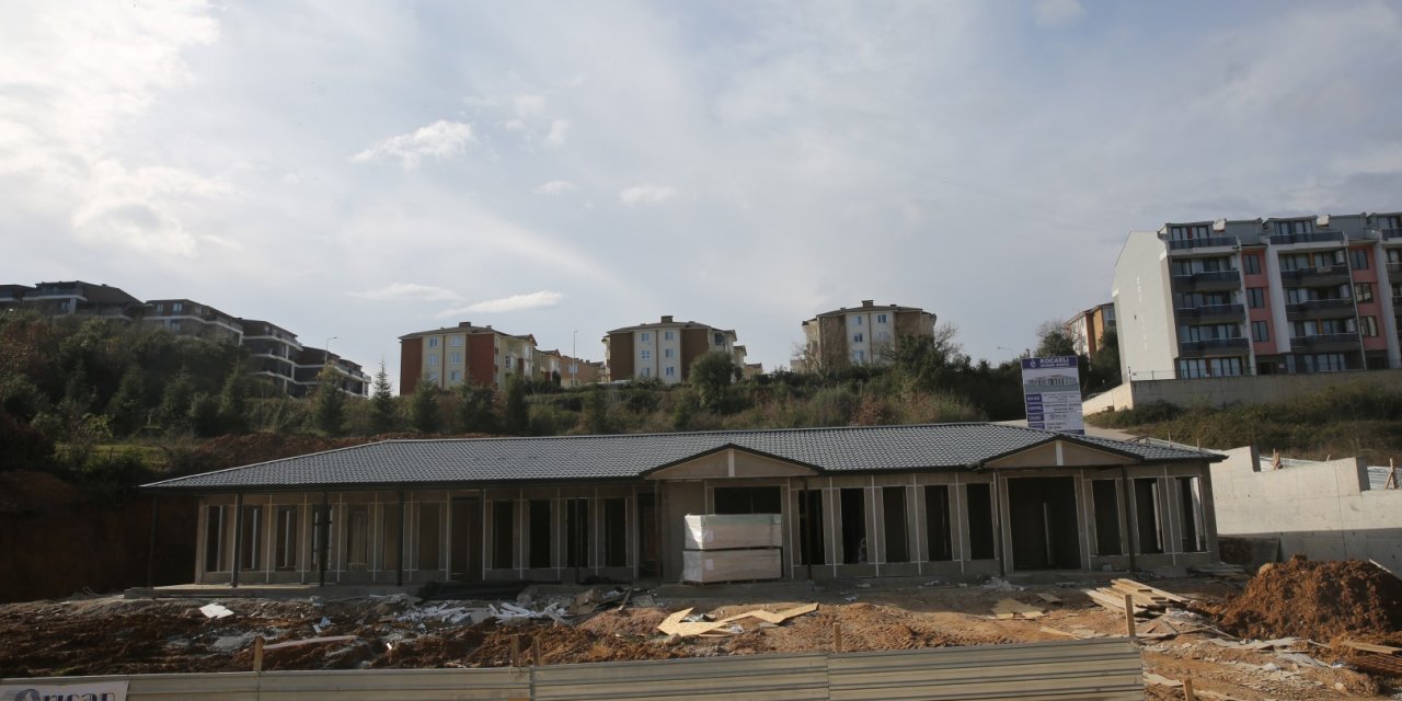 Fatih Mahallesi kültür tesisinde çalışmalar sürüyor