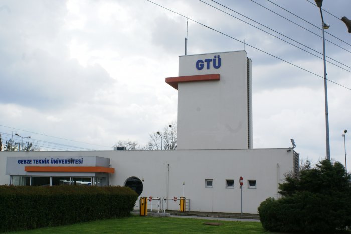 GETÜ’de mezuniyet ve iftar var