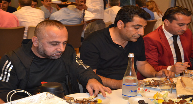 PAŞA SAĞLAM GELİYOR