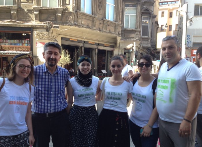 Rıdvan Şükür’de “Yol Yeşilken Geri dönün” dedi.