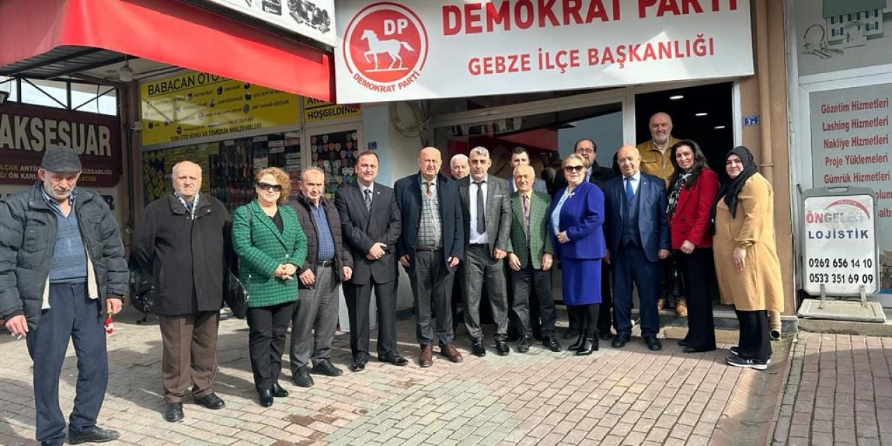 DP Darıca’da Selim Akgöz başkan seçildi