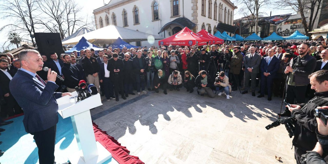 Deprem bölgesinden  elimizi  çekmiş değiliz!