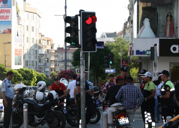 Motosikletlere sıkı denetim