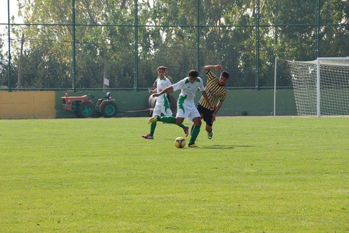 Bursa Nilüfer’e giden;  Furkan Türk Profesyonel Oldu