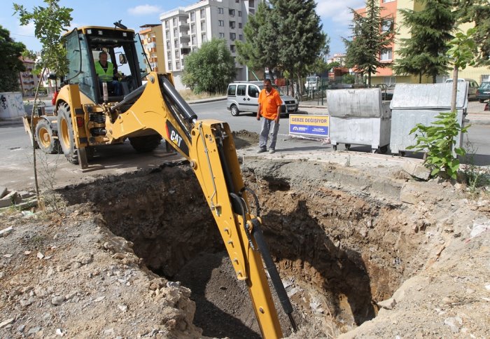 Çöp konteynerleri yer altına alınıyor