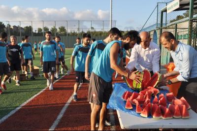 ÇAYIROVASPOR GÜÇ DEPOLUYOR