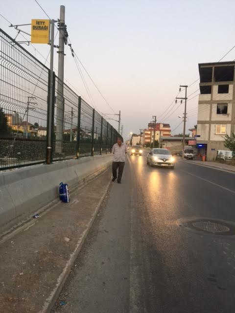 Otobüs durağında can pazarı!