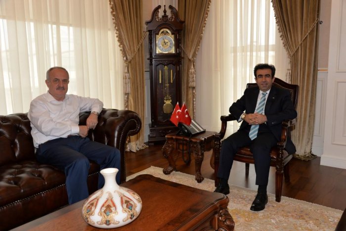 Milletvekili Şeker Vali Güzeloğlu’nu ziyaret etti