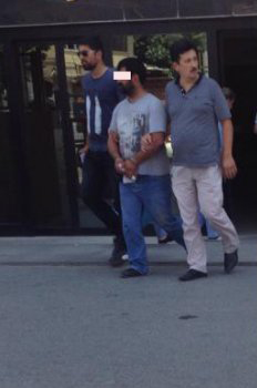 Hem soydu, hem yaktı!