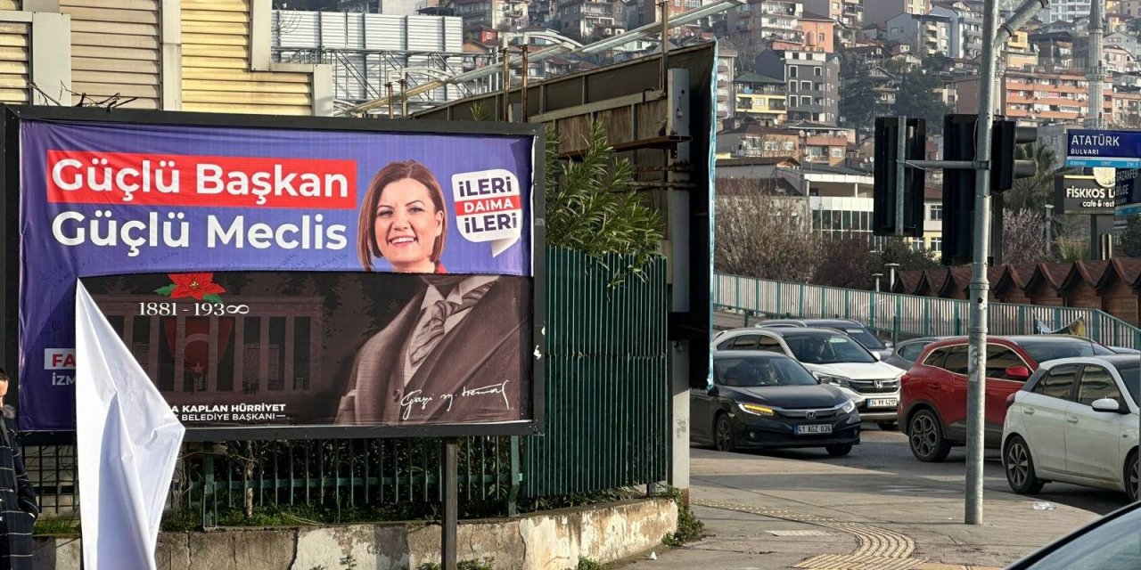 Fatma Kaplan Hürriyet' in afişine çirkin saldırı!