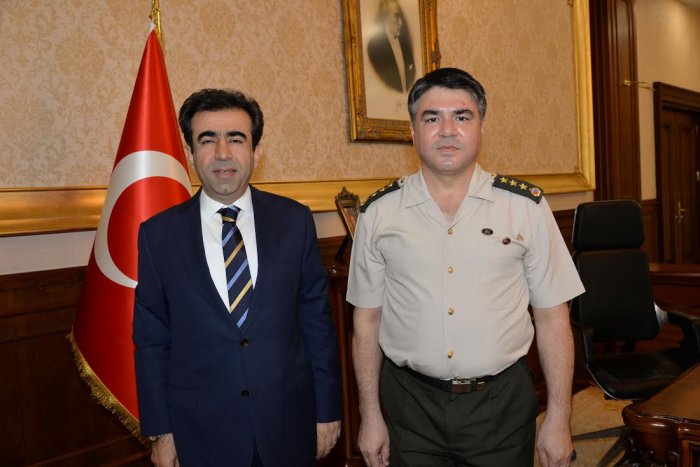 Albay Ertürk’ten Vali Güzeloğlu’na ziyaret