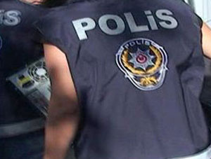 Restaurantta silahlı kavga!