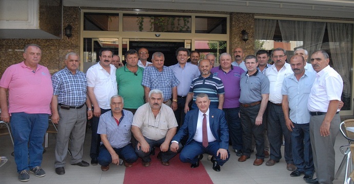 Höbek, muhtarlarla buluştu