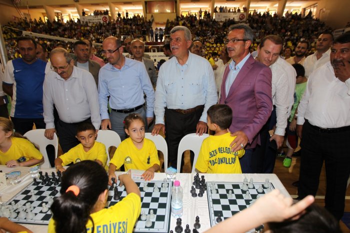 Gebze Yaz Okuluna  şölen gibi kapanış