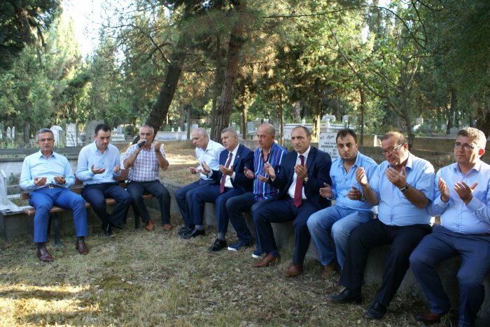 Alaettin Kurt mezarı başında anıldı