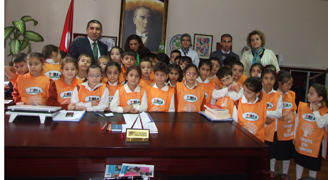 Temacılardan milli eğitme ziyaret