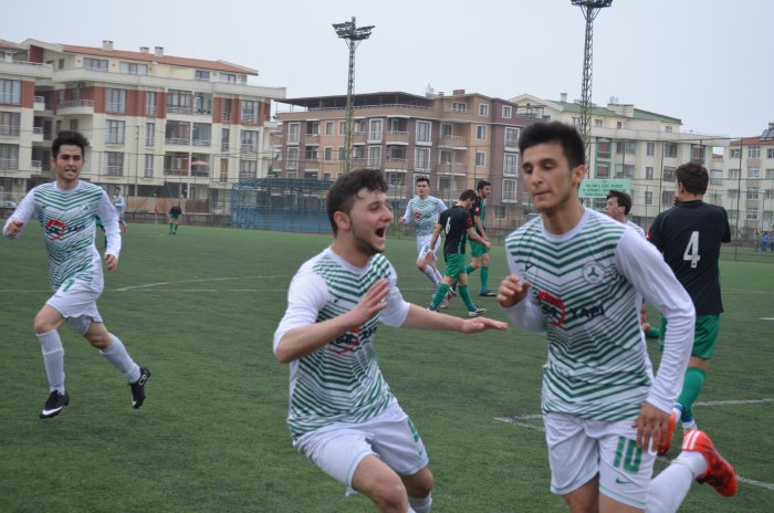 GENÇLERE ÖZEL İLGİ