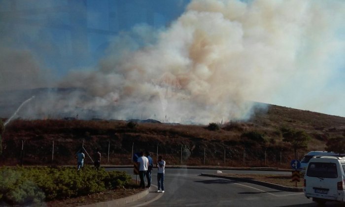 Eski cephanelikte korkutan yangın