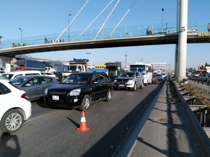 Tuzla yangını korkuttu!