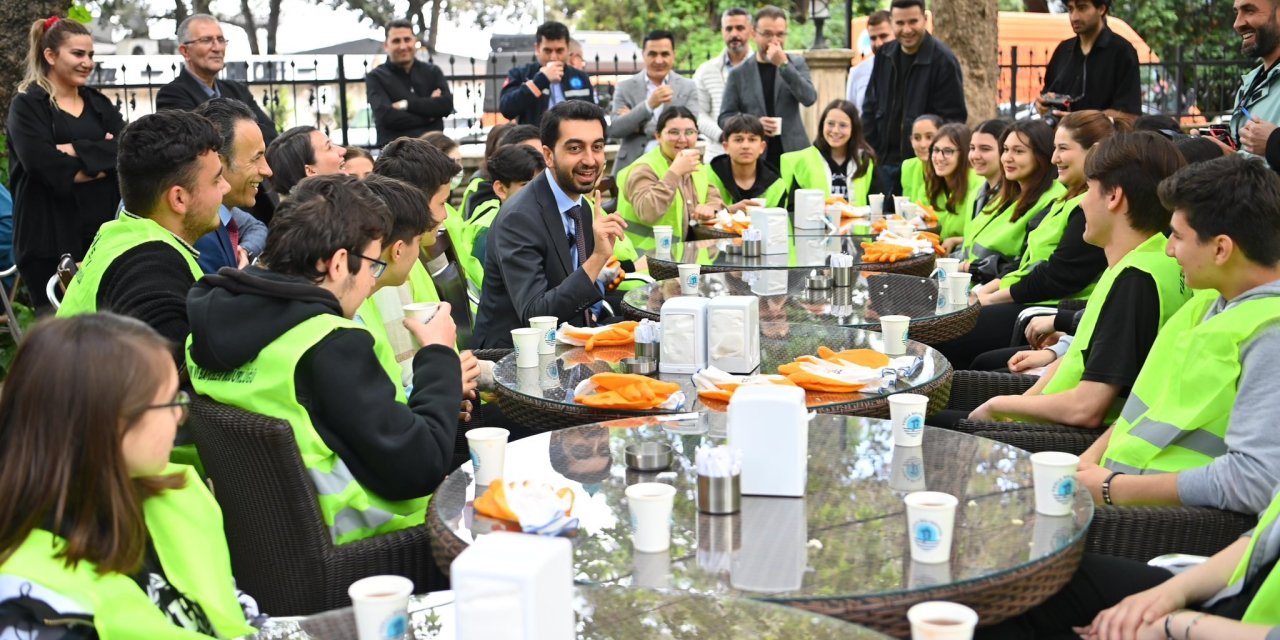 Başkan Eren Ali Bingöl, 19 Mayıs’ı gençlerle planladı