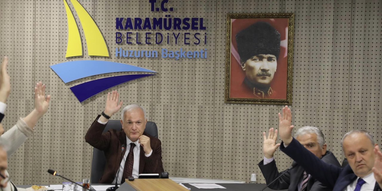 Karamürsel Belediyesi Meclisi Toplandı