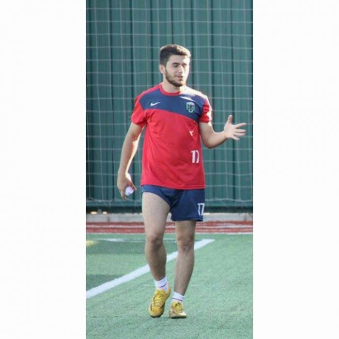 ŞAMPİYONLUK  YAŞAMAYA  GELDİM!