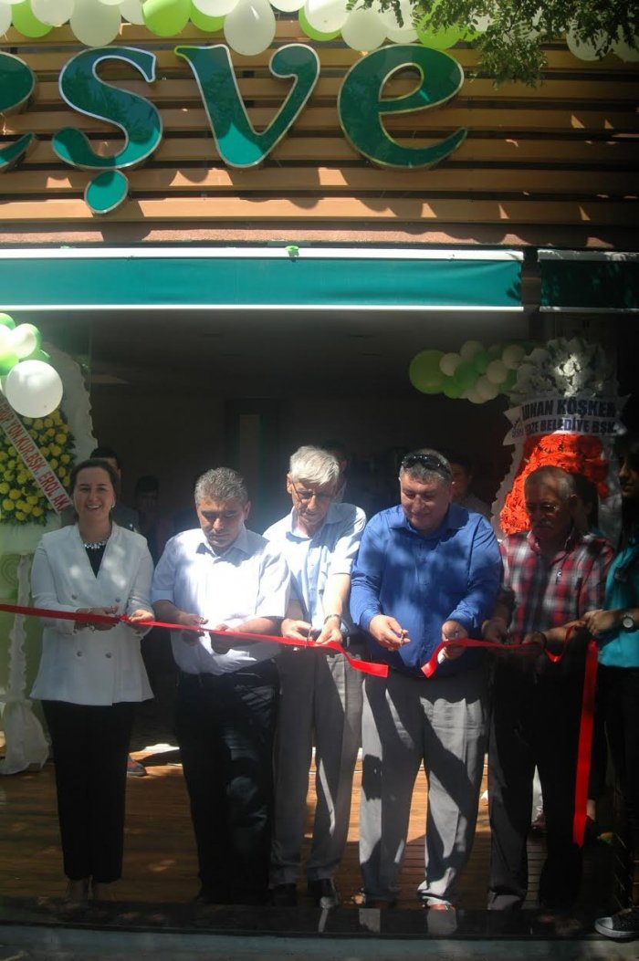 Neşve Atatürk Caddesi’nde açıldı